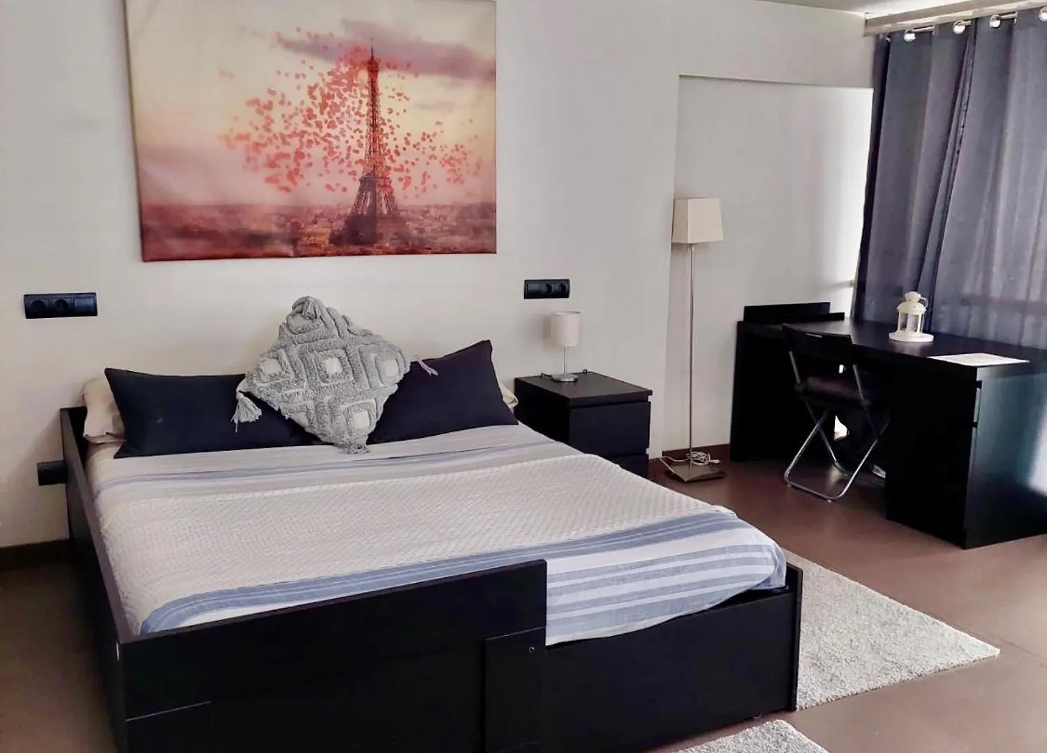 Duplex 2 Plantas - C Alcala-Ifema-Ventas- Jardin & Parking Privados- Suites Boutique Wh Madrid